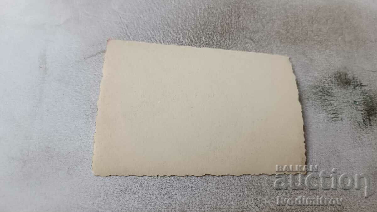 Photo Four young women on the street in the snow in winter with price 1.35 BGN | € 0.69 Photo Four young women on the street in the snow in winter with price 1.35 BGN | € 0.69