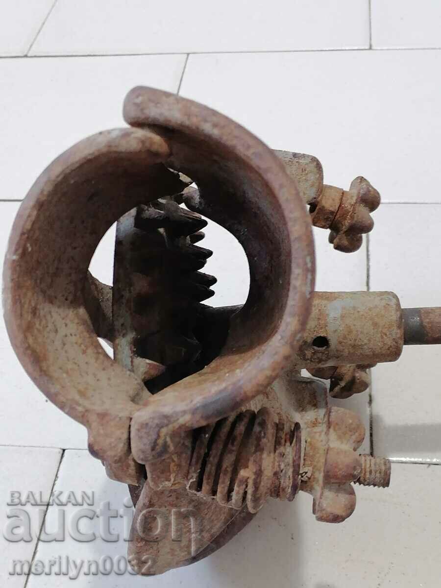 Handmill for corn, milling machine, grinder - 6 Handmill for corn, milling machine, grinder - 6