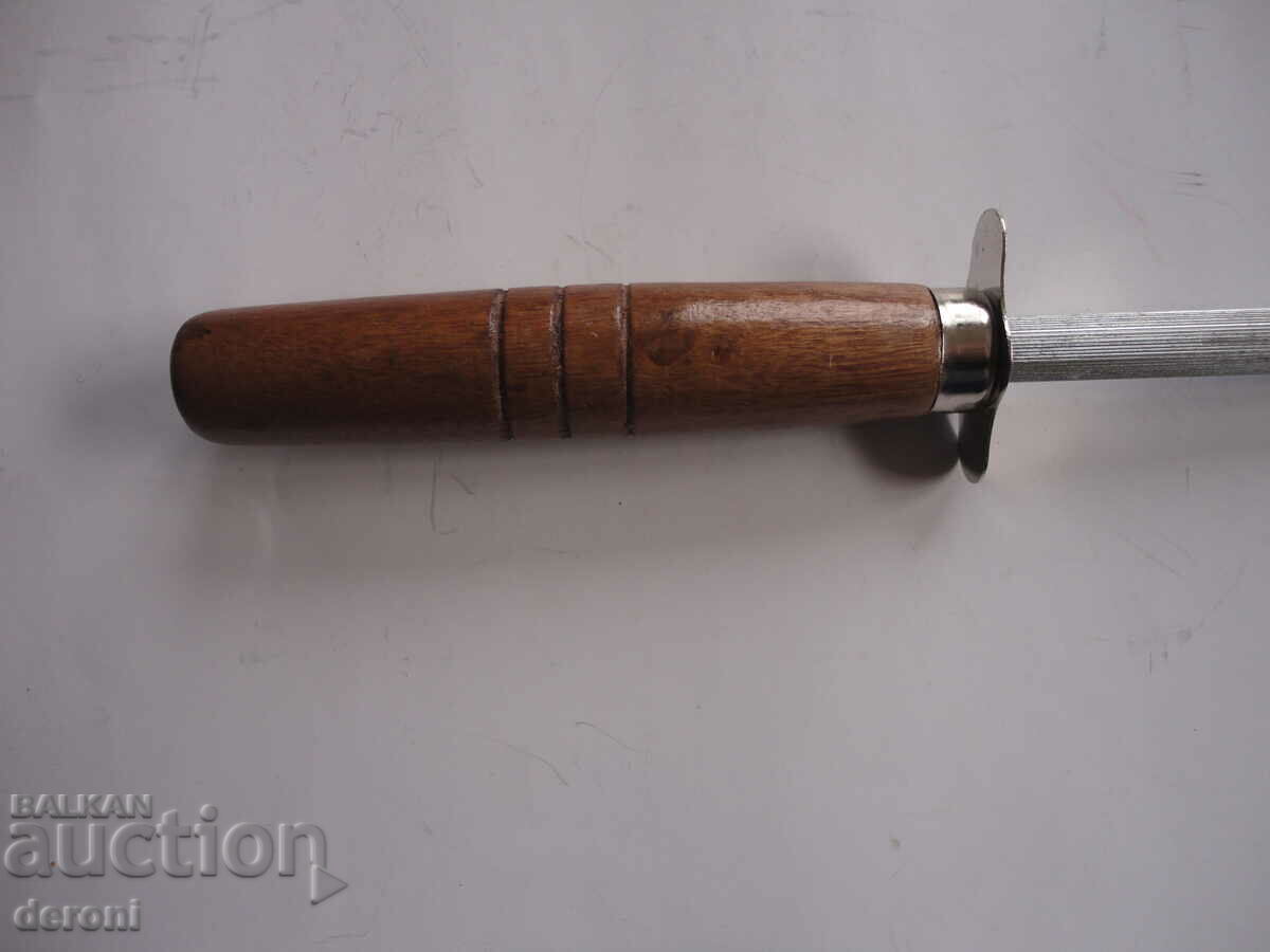 Livrarea râșniță germană masat cu mâner din lemn Livrarea râșniță germană masat cu mâner din lemn