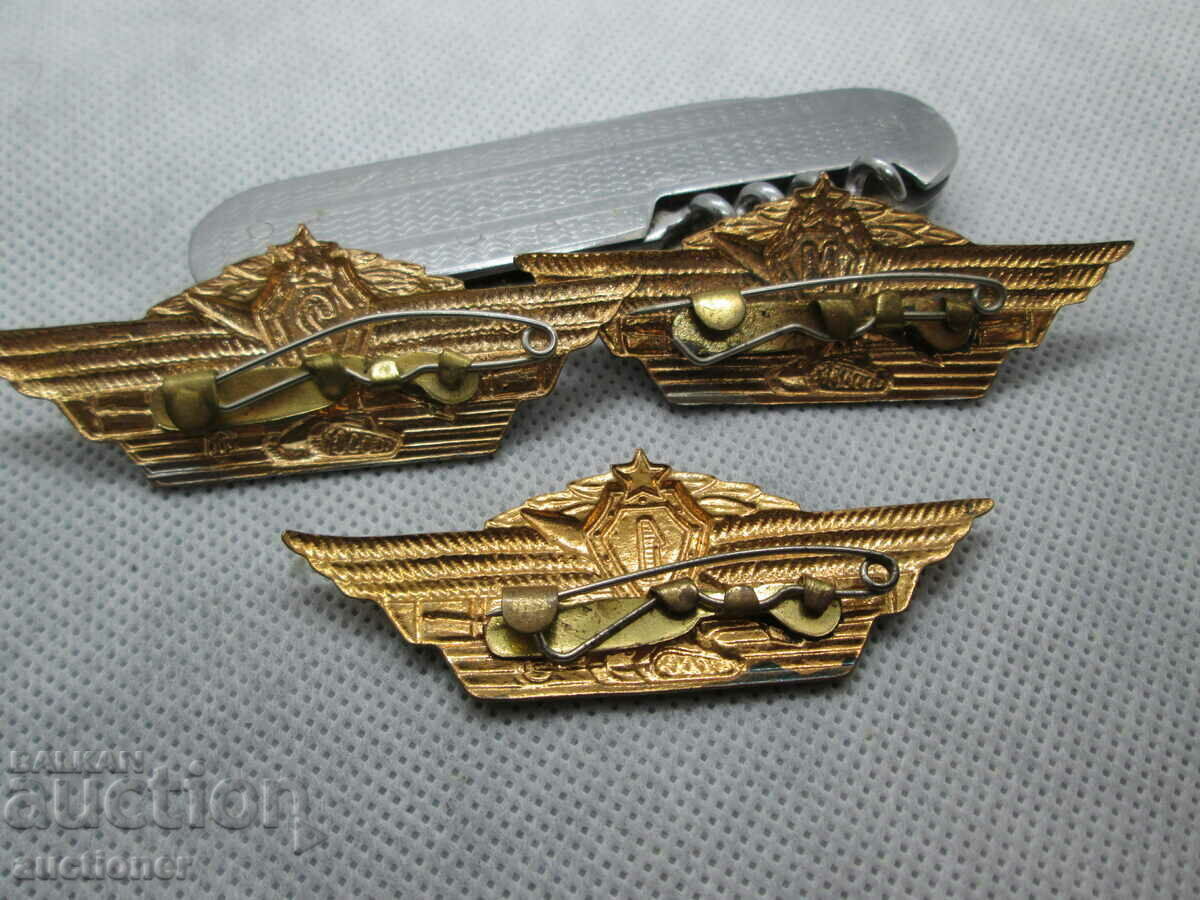 SET OF ARMY BADGES CLASS SPECIALTY - 5 SET OF ARMY BADGES CLASS SPECIALTY - 5