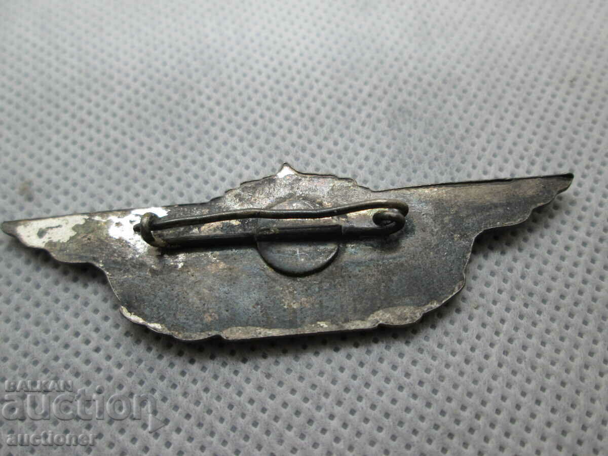 Delivery of AWARDED ARMY BADGE CLASS SPECIALTY-BNA Delivery of AWARDED ARMY BADGE CLASS SPECIALTY-BNA