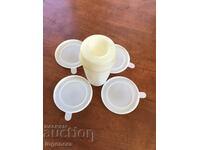 TOURIST SET CUPS PLATES AND OTHER PLASTIC