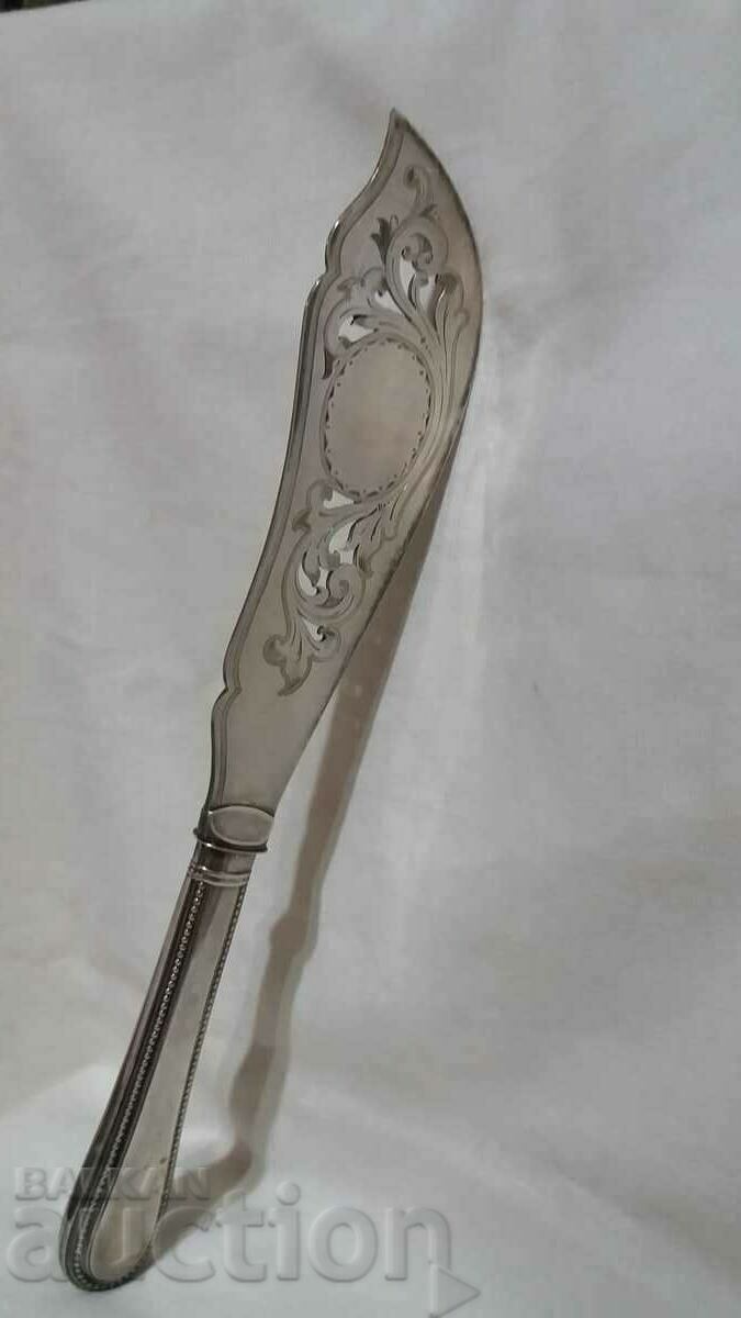 Αντικέ πιάτο για κέικ με ασημένια λαβή