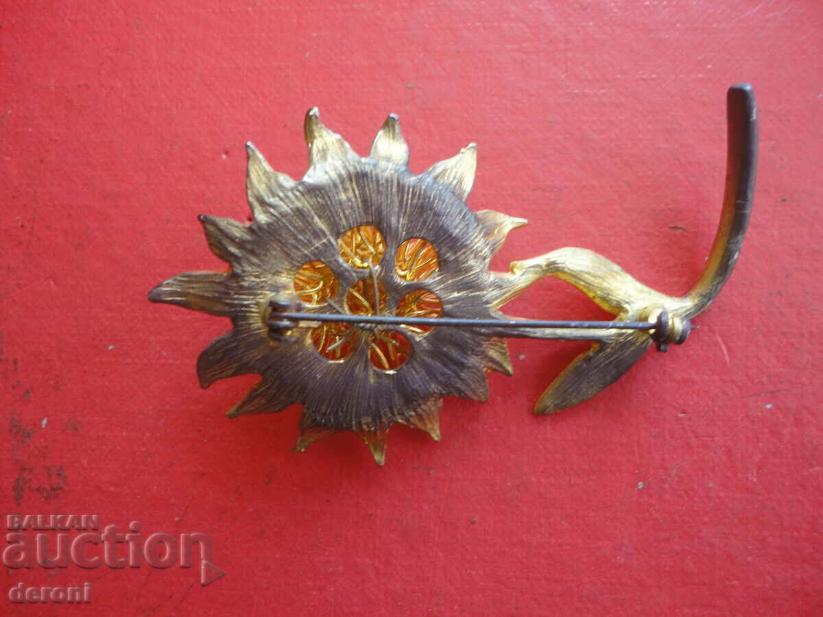 Παράδοση Επιχρυσωμένη καρφίτσα λουλουδιών Παράδοση Επιχρυσωμένη καρφίτσα λουλουδιών