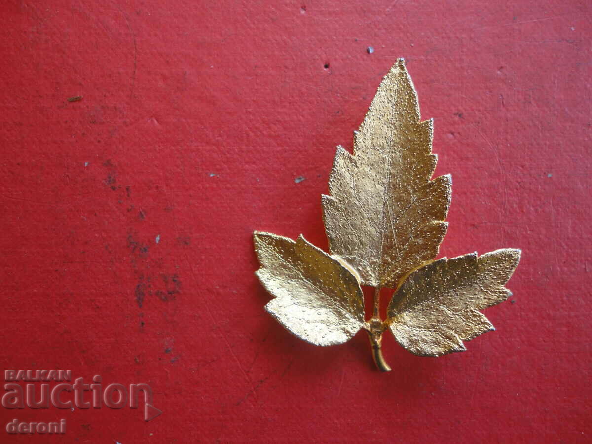 Amazing gilt leaf brooch - 6