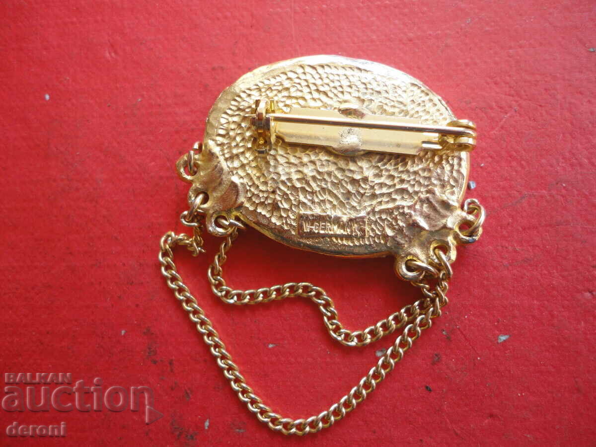 German gold plated brooch with stones - 6 German gold plated brooch with stones - 6