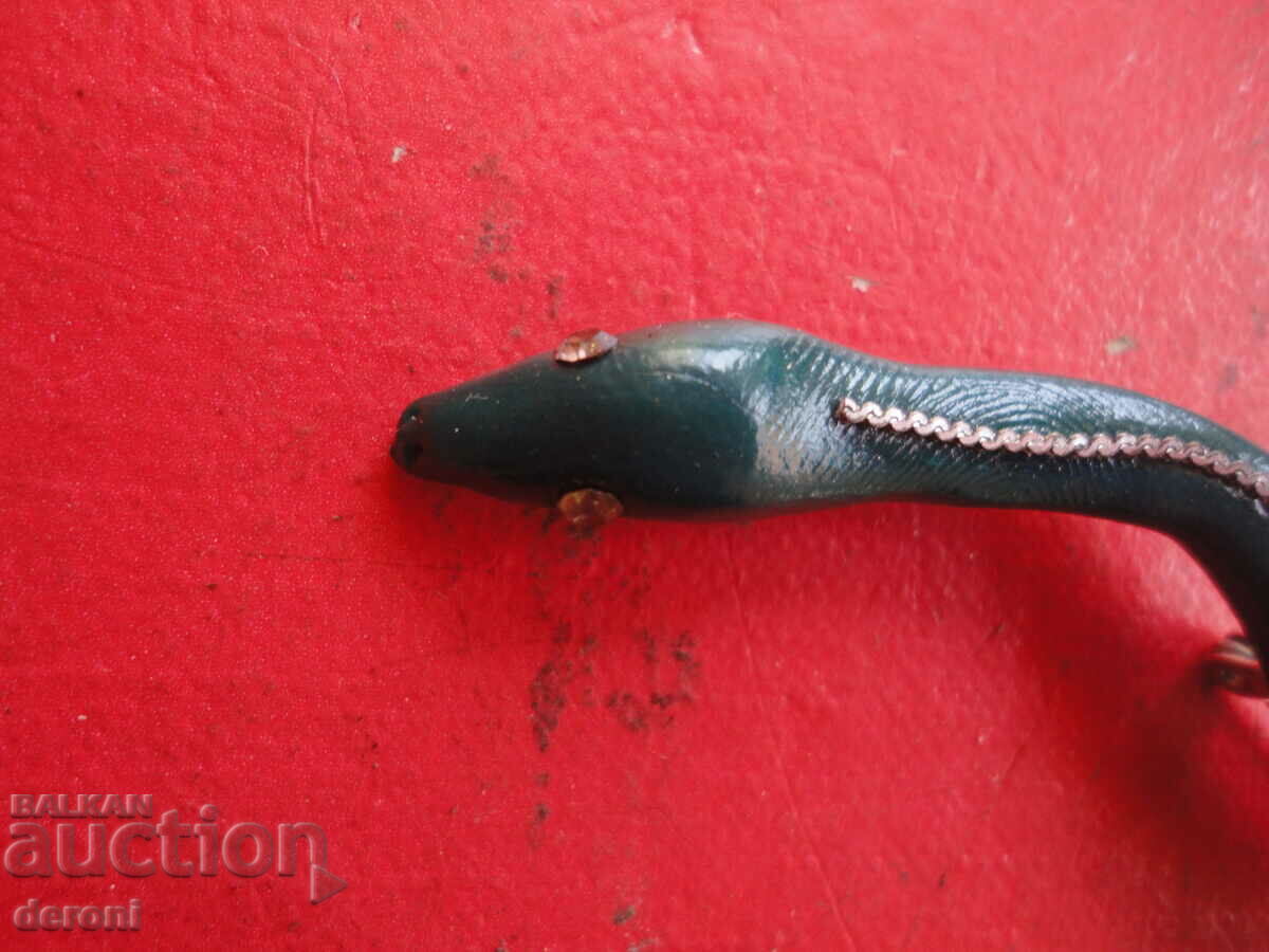 German snake brooch with price 10.00 BGN | € 5.11 German snake brooch with price 10.00 BGN | € 5.11