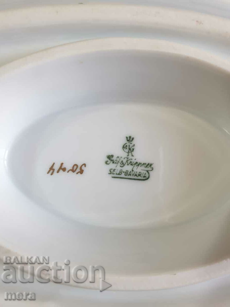Porcelain saucer - 1911-1930 - 5 Porcelain saucer - 1911-1930 - 5