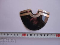 Antique mother-of-pearl brooch 2