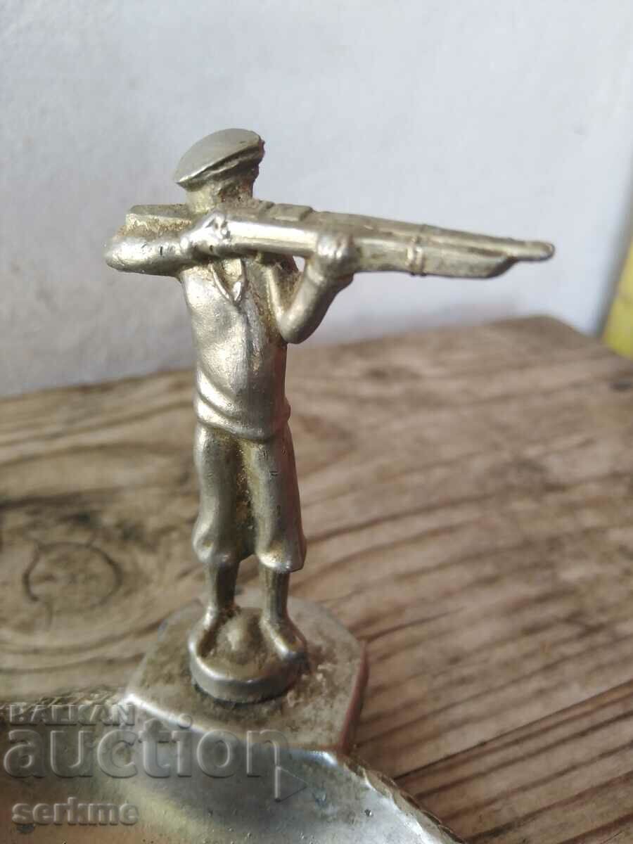 Ashtray with price 10.00 BGN | € 5.11 Ashtray with price 10.00 BGN | € 5.11