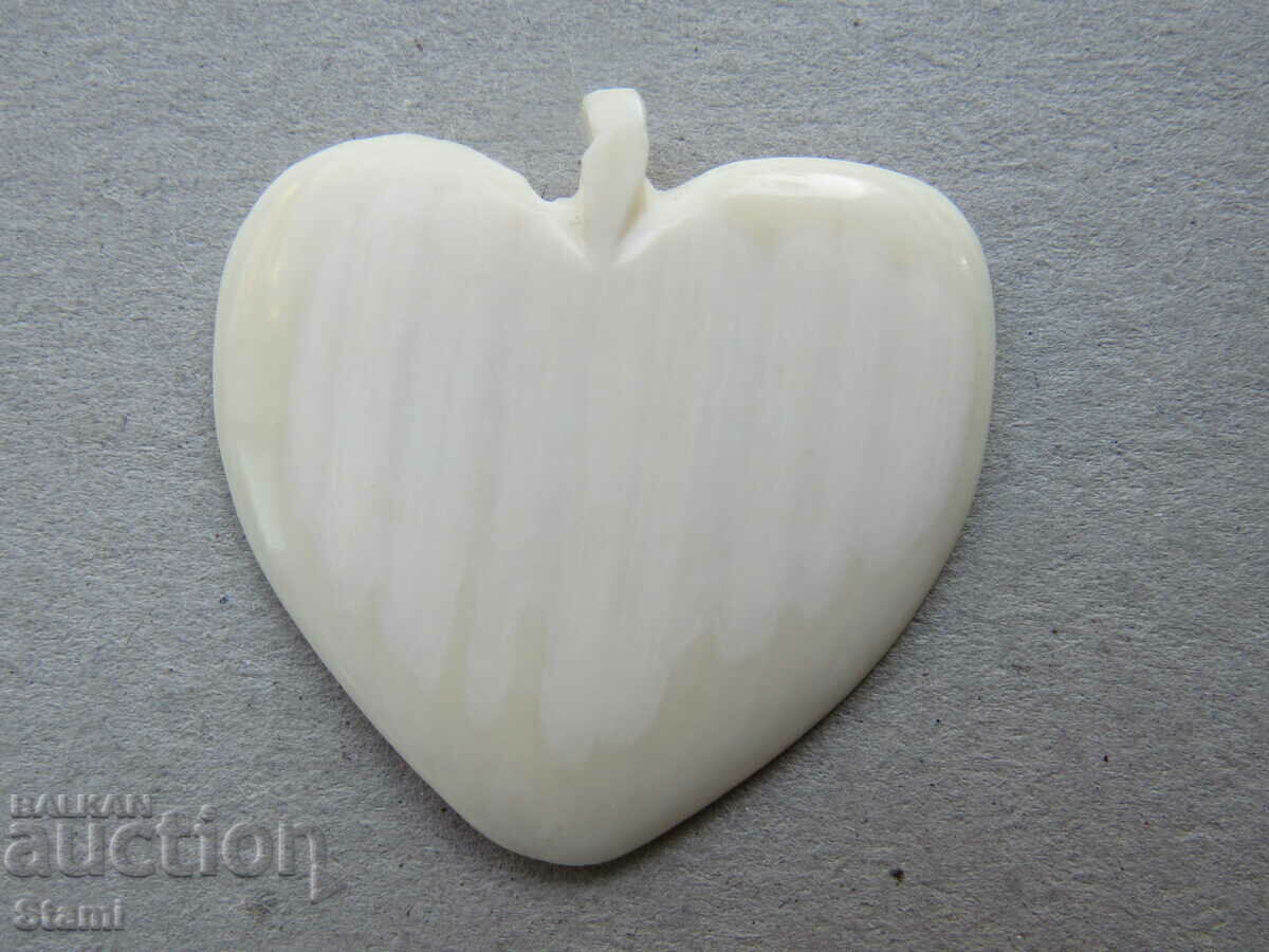Auction Ivory heart necklace, new price Auction Ivory heart necklace, new price