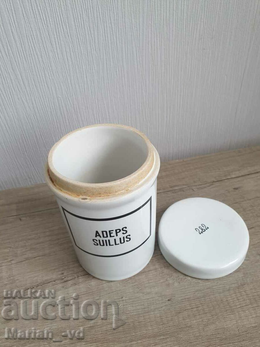 Delivery of Old porcelain apothecary jar Delivery of Old porcelain apothecary jar