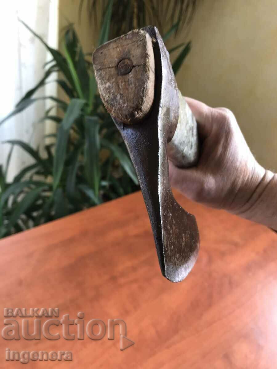 ΕΡΓΑΛΕΙΟ ΤΣΕΚΟΥΡΑΚΙ ΑΞΙΟΥ - 5