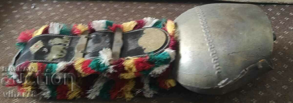 Δημοπρασία Ένα τεράστιο chan-καμπάνα