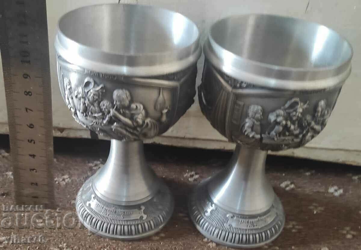 Licitație Urcior cu două pahare Licitație Urcior cu două pahare