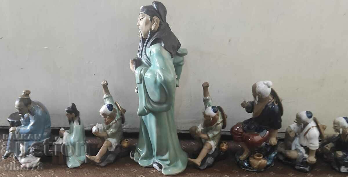 Παρτίδα 8 φιγούρες πορσελάνης - μόνο προσωπική παράδοση με τιμή 299.99 BGN | € 153.38