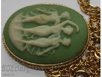 Стар медальон