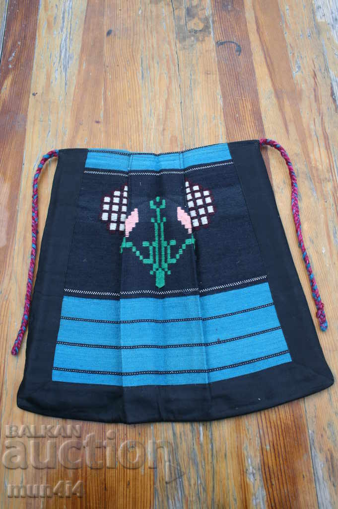 An authentic old Bulgarian village apron costume home cloth21