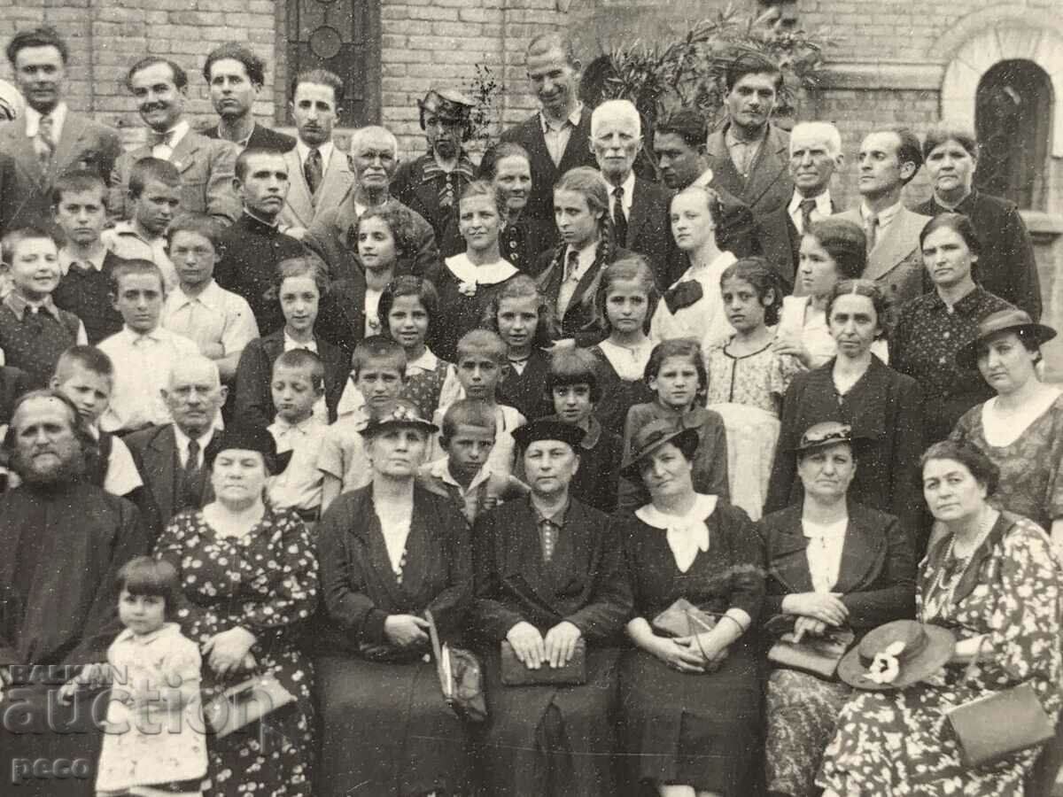 Доставка на София 1938 г. Трапезария при църквата Св.Параскева Свещеник Доставка на София 1938 г. Трапезария при църквата Св.Параскева Свещеник