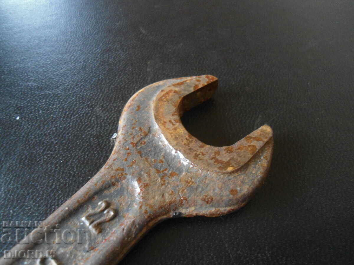 Auction Old key 22-27, "Petko Denev" - Gabrovo Auction Old key 22-27, "Petko Denev" - Gabrovo