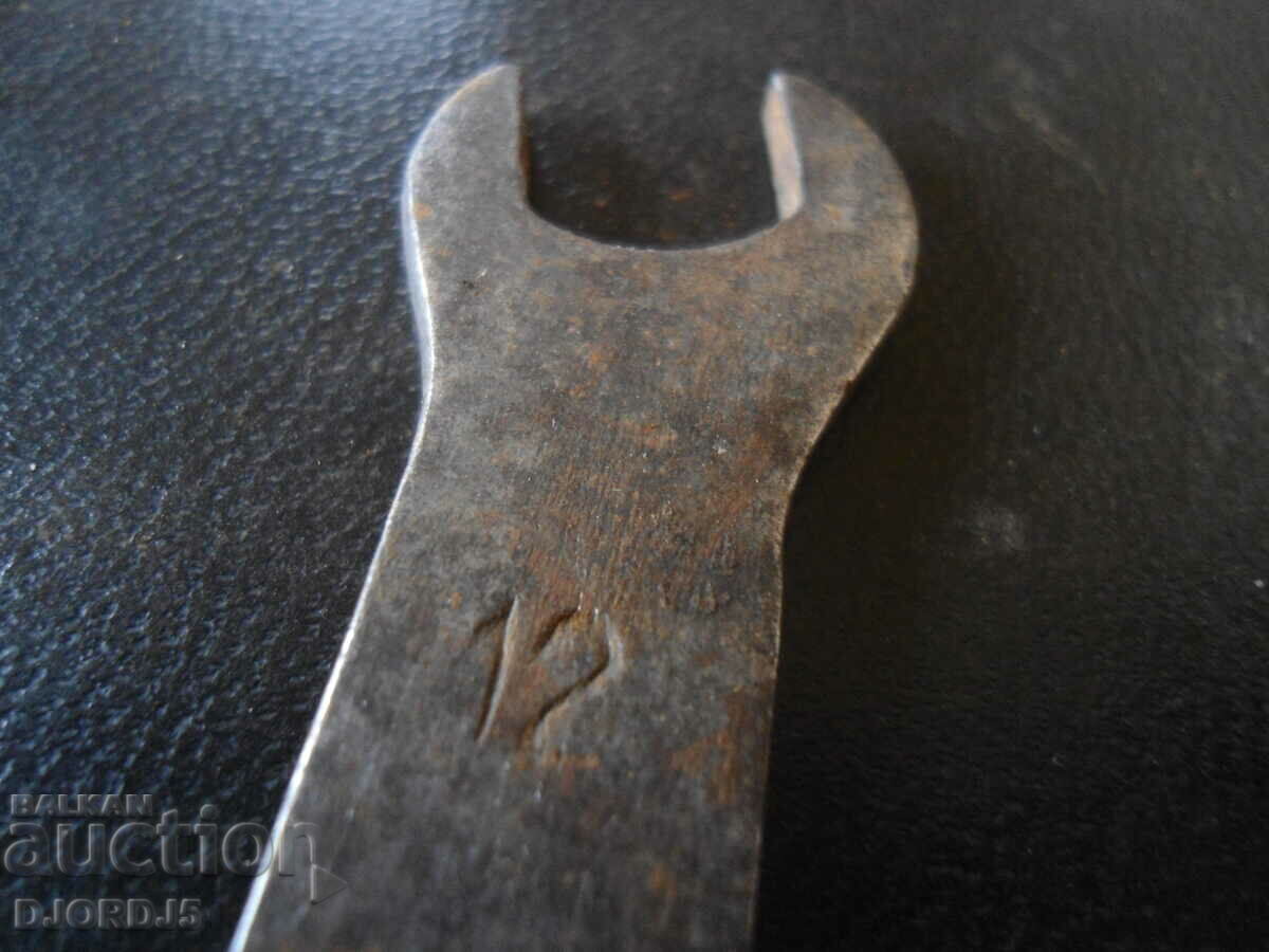 Old key 12-25 with price 4.00 BGN | € 2.05 Old key 12-25 with price 4.00 BGN | € 2.05