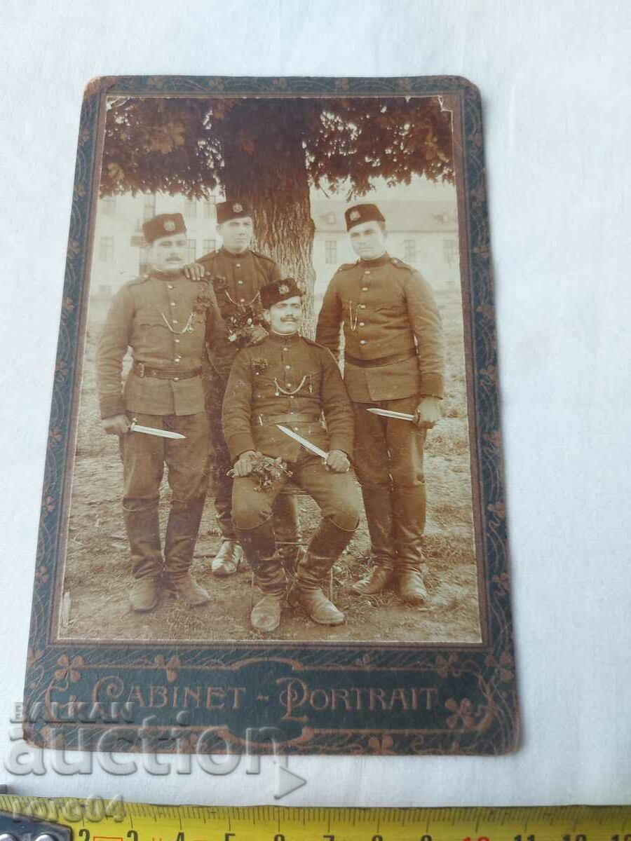 Аукцион СТАРА ВОЕННА ФОТОГРАФИЯ - КАРТОН