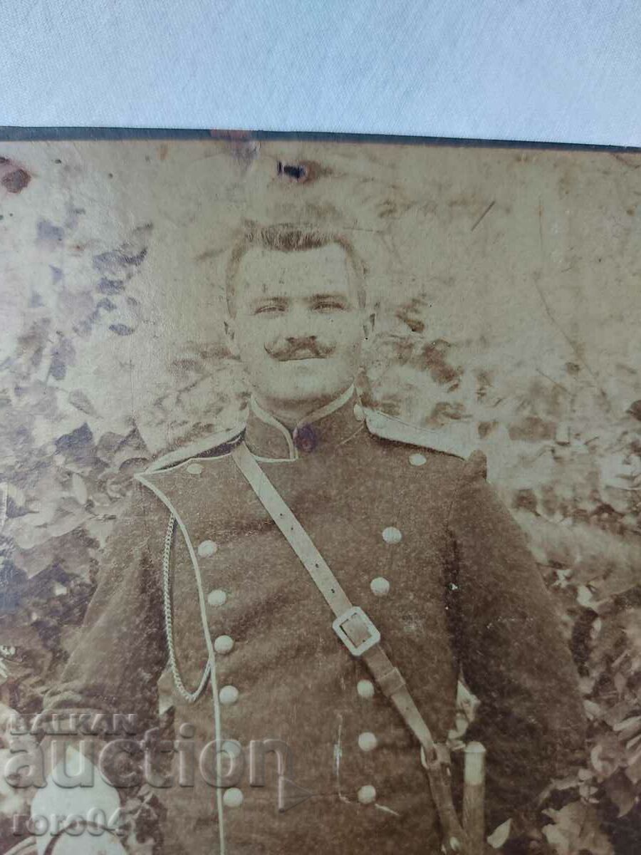 СТАРА ВОЕННА ФОТОГРАФИЯ - КАРТОН с цена 36.00 лв. | € 18.41