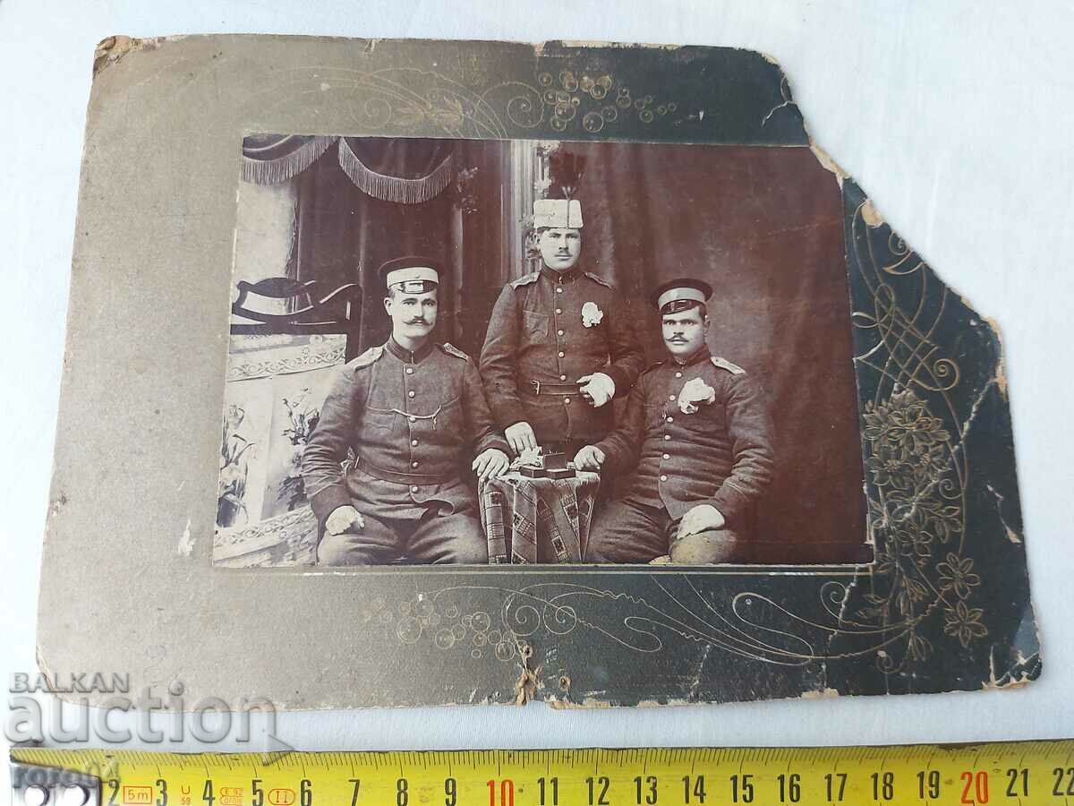 СТАРА ВОЕННА ФОТОГРАФИЯ - КАРТОН СТАРА ВОЕННА ФОТОГРАФИЯ - КАРТОН