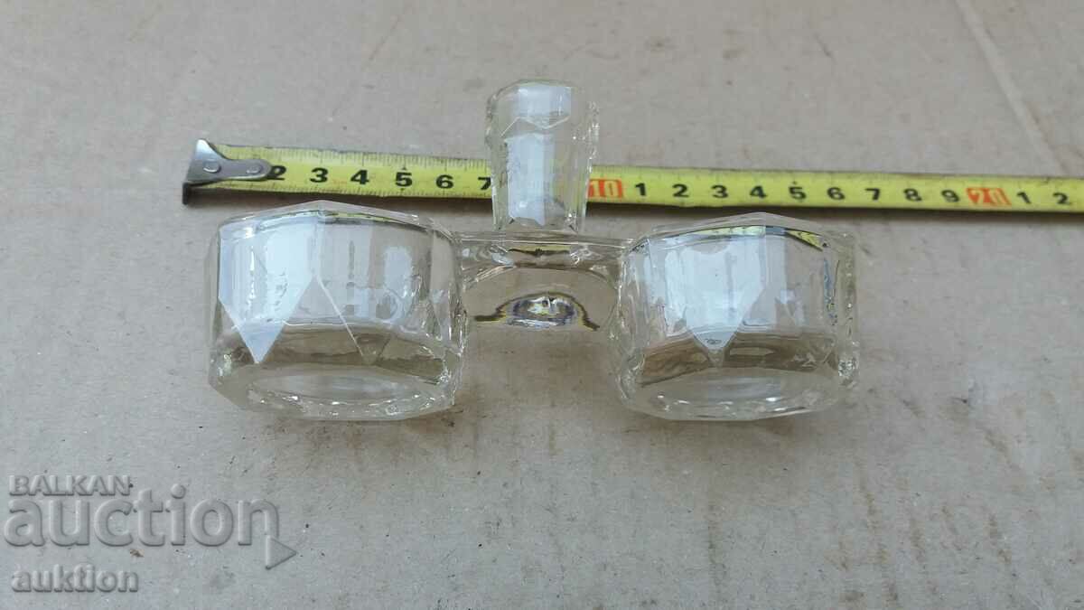 SOC. MASSIVE GLASS SALT SHANK - 5 SOC. MASSIVE GLASS SALT SHANK - 5