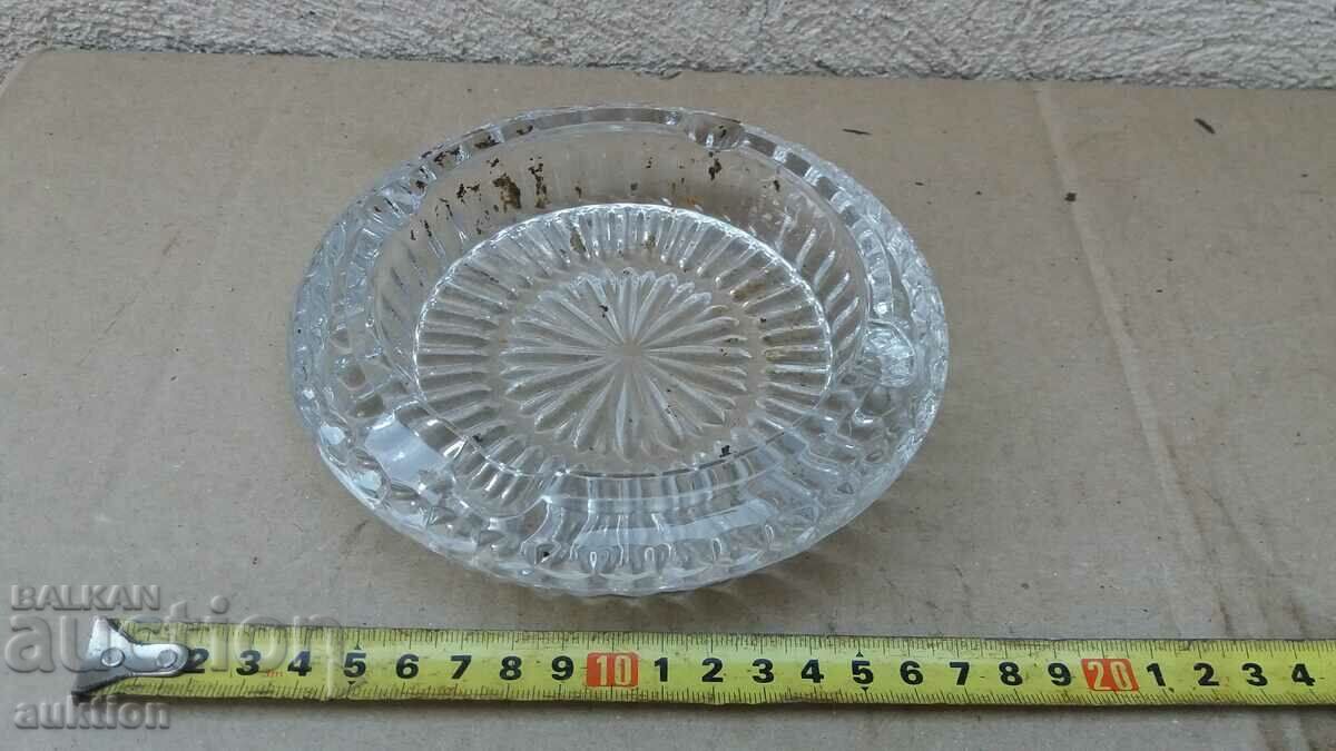 Auction MASSIVE CRYSTAL SOC. ashtray Auction MASSIVE CRYSTAL SOC. ashtray