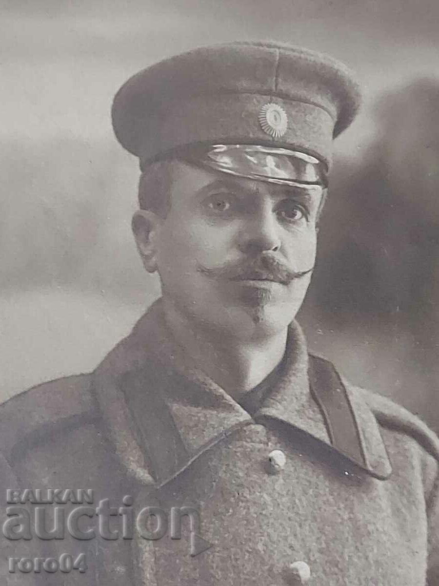 Delivery of OLD MILITARY PHOTOGRAPHY - CARDBOARD Delivery of OLD MILITARY PHOTOGRAPHY - CARDBOARD