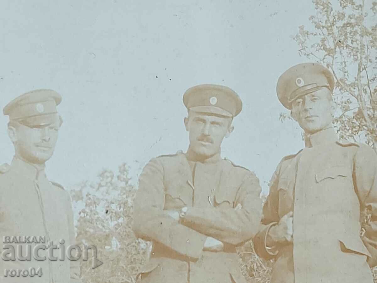 FOTOGRAFIE MILITARĂ VECHE – CARTON - 7 FOTOGRAFIE MILITARĂ VECHE – CARTON - 7