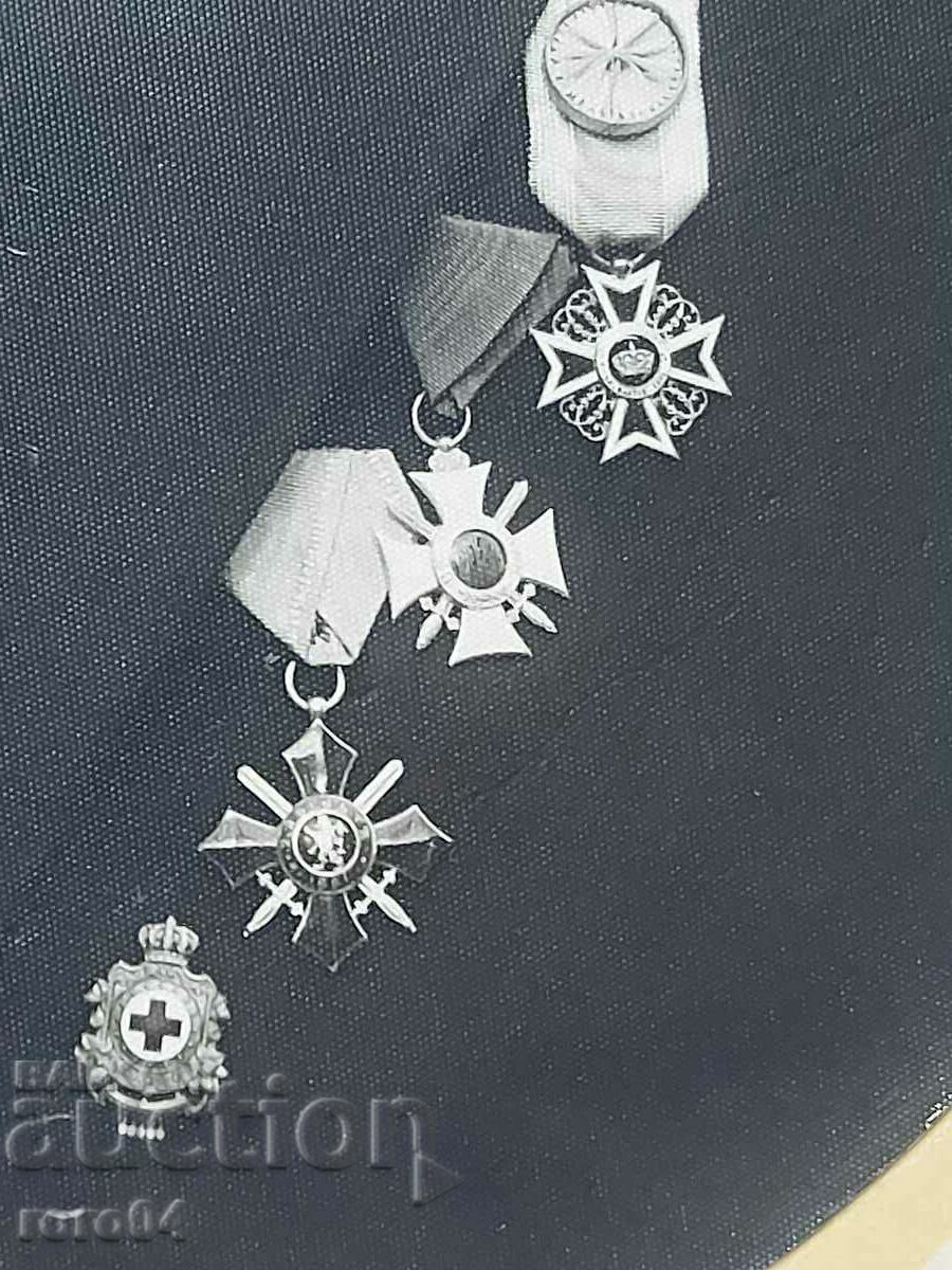 ORDERS - MEDALS - PHOTO - CARDBOARD - 5 ORDERS - MEDALS - PHOTO - CARDBOARD - 5