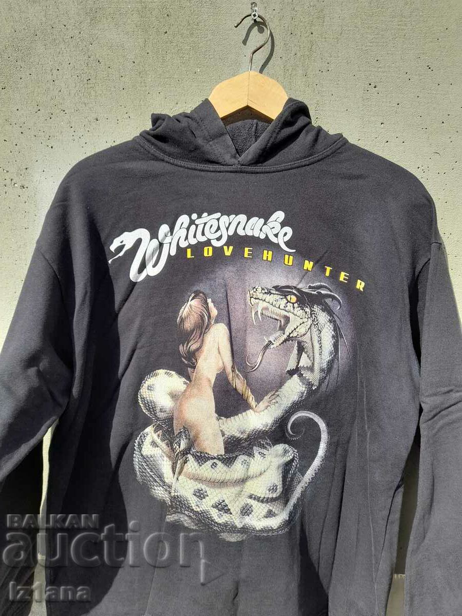 White Snake sweatshirt with price 40.00 BGN | € 20.45 White Snake sweatshirt with price 40.00 BGN | € 20.45
