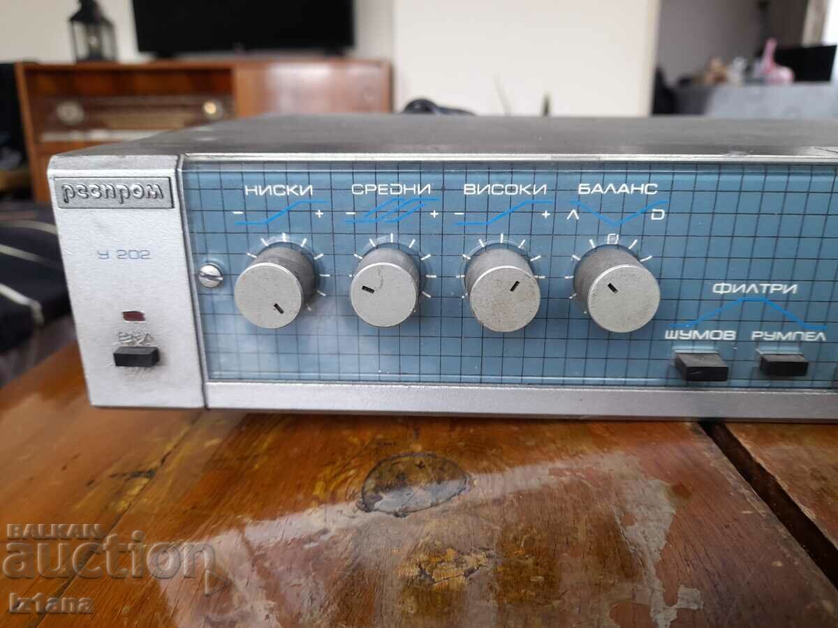 Amplifier Resprom U 202 with price 150.00 BGN | € 76.69 Amplifier Resprom U 202 with price 150.00 BGN | € 76.69