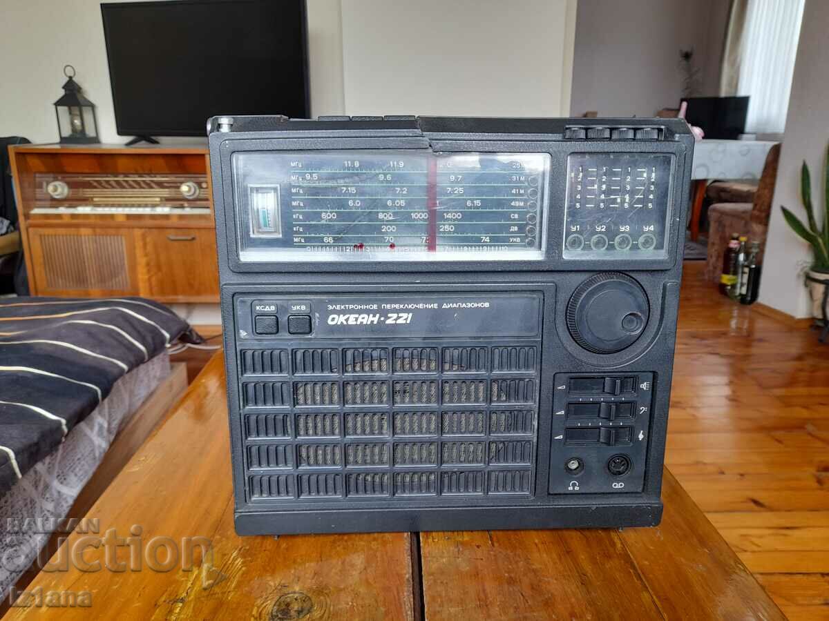 Radio vechi, receptor radio Ocean 221