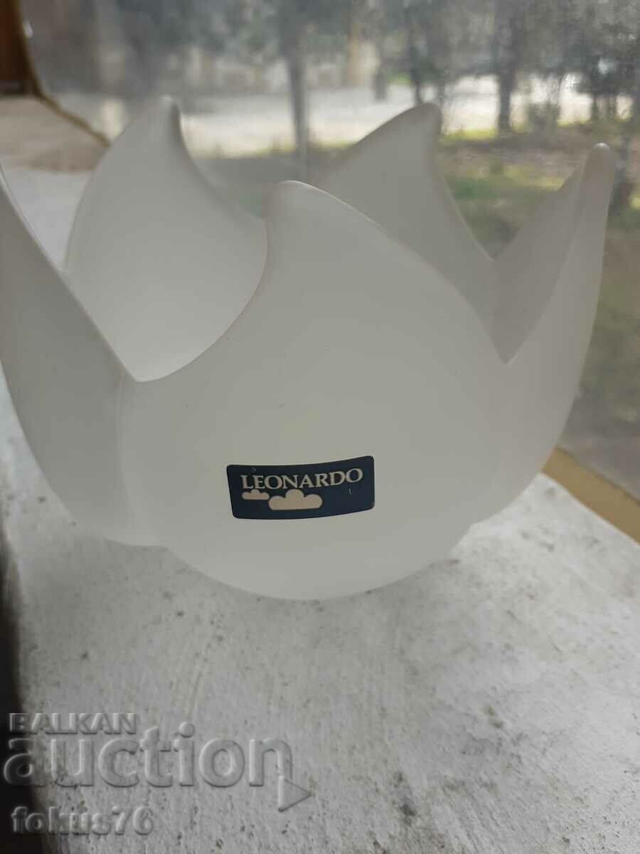 Auction Leonardo opal glass bonbonniera Auction Leonardo opal glass bonbonniera