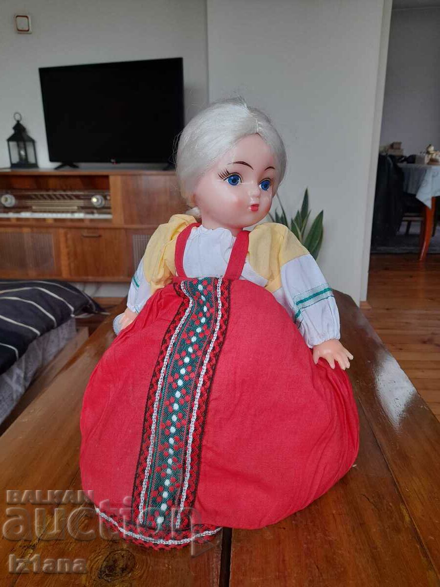 An old Samovar doll