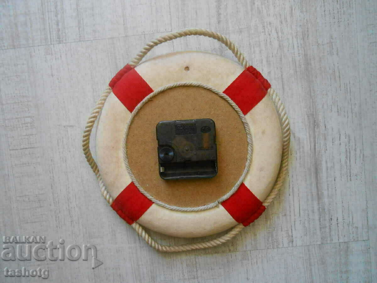 Auction  OLD INTERESTING WATCH! ALARM CLOCK WORKS!