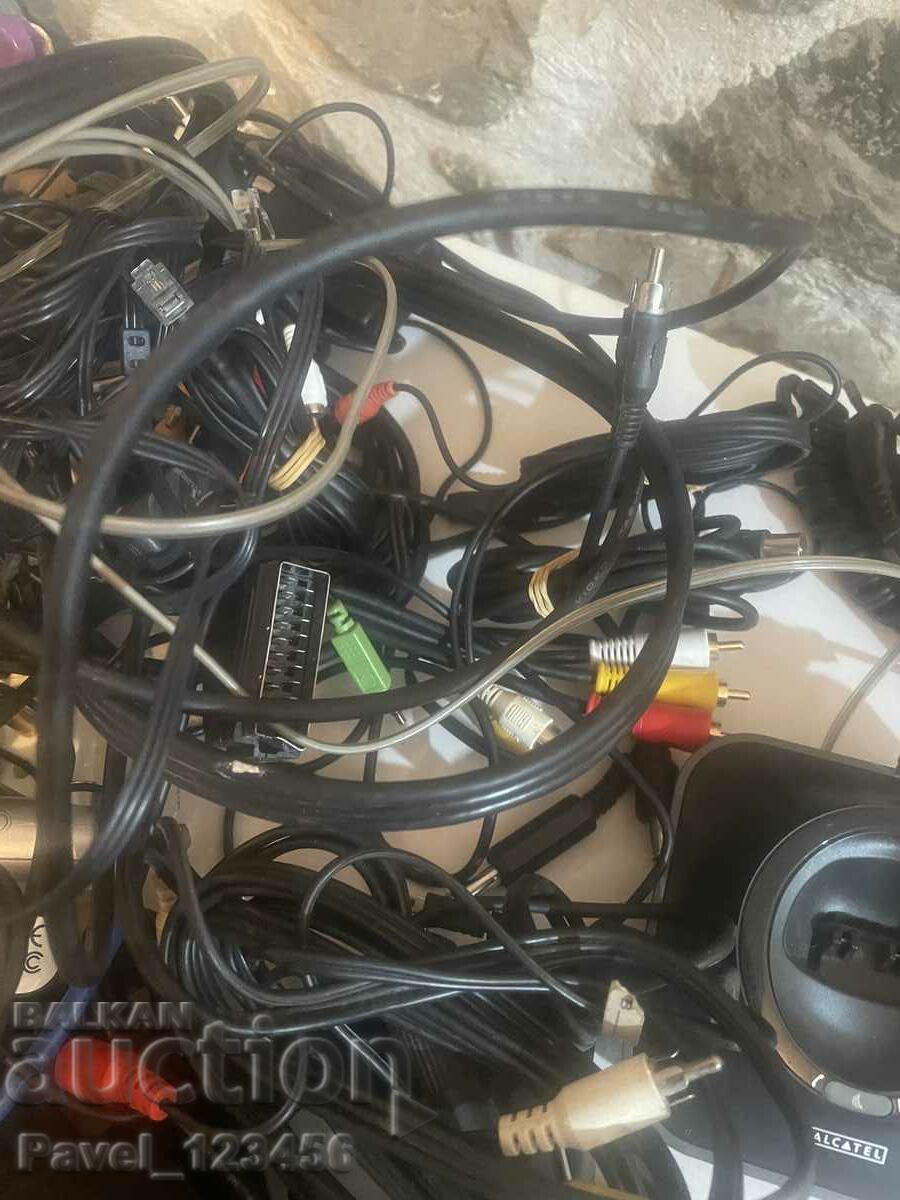 Livrarea multe cabluri etc.