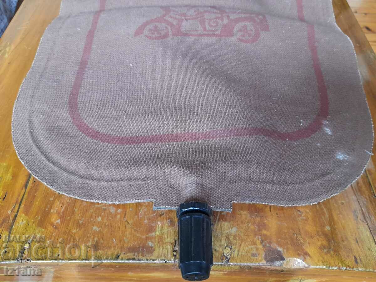 Auction Old rubber watering can, shower Auction Old rubber watering can, shower