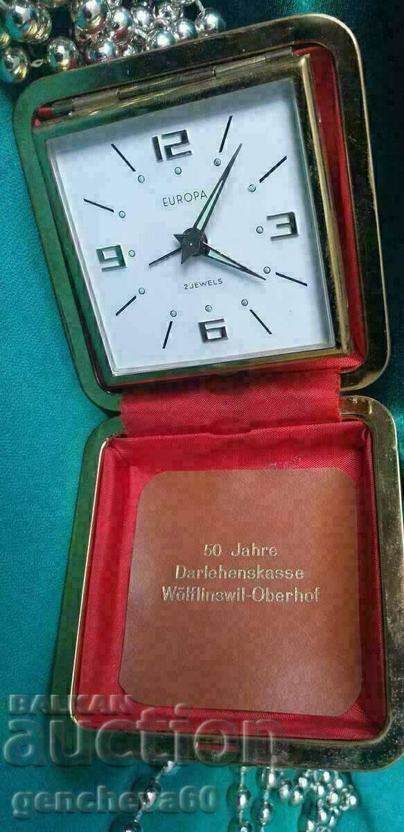 EUROPA Vintage Travel Alarm Clock with price 40.00 BGN | € 20.45 EUROPA Vintage Travel Alarm Clock with price 40.00 BGN | € 20.45