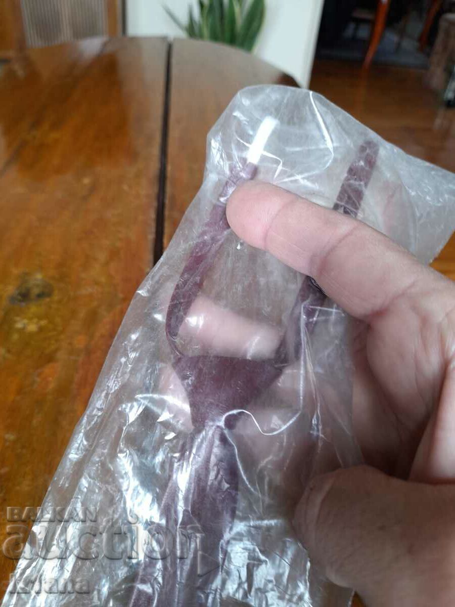 Δημοπρασία Παλιά νεανική γραβάτα Δημοπρασία Παλιά νεανική γραβάτα