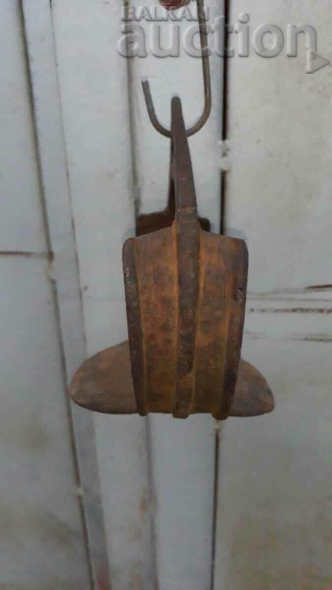 Auction antique stirrup for a cavalry horse Auction antique stirrup for a cavalry horse