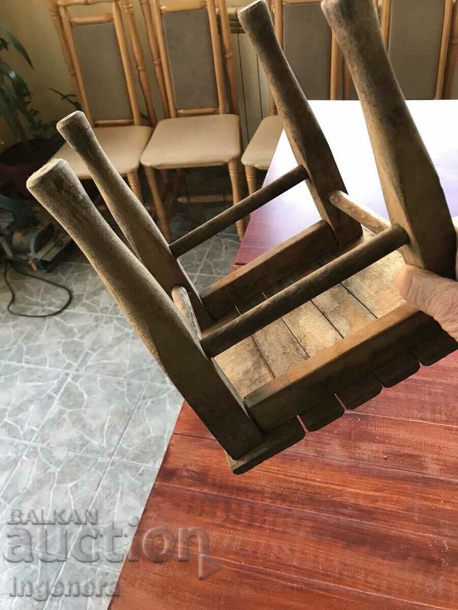 Delivery of CHAIR CHAIR SOLID WOOD ANTIQUE Delivery of CHAIR CHAIR SOLID WOOD ANTIQUE