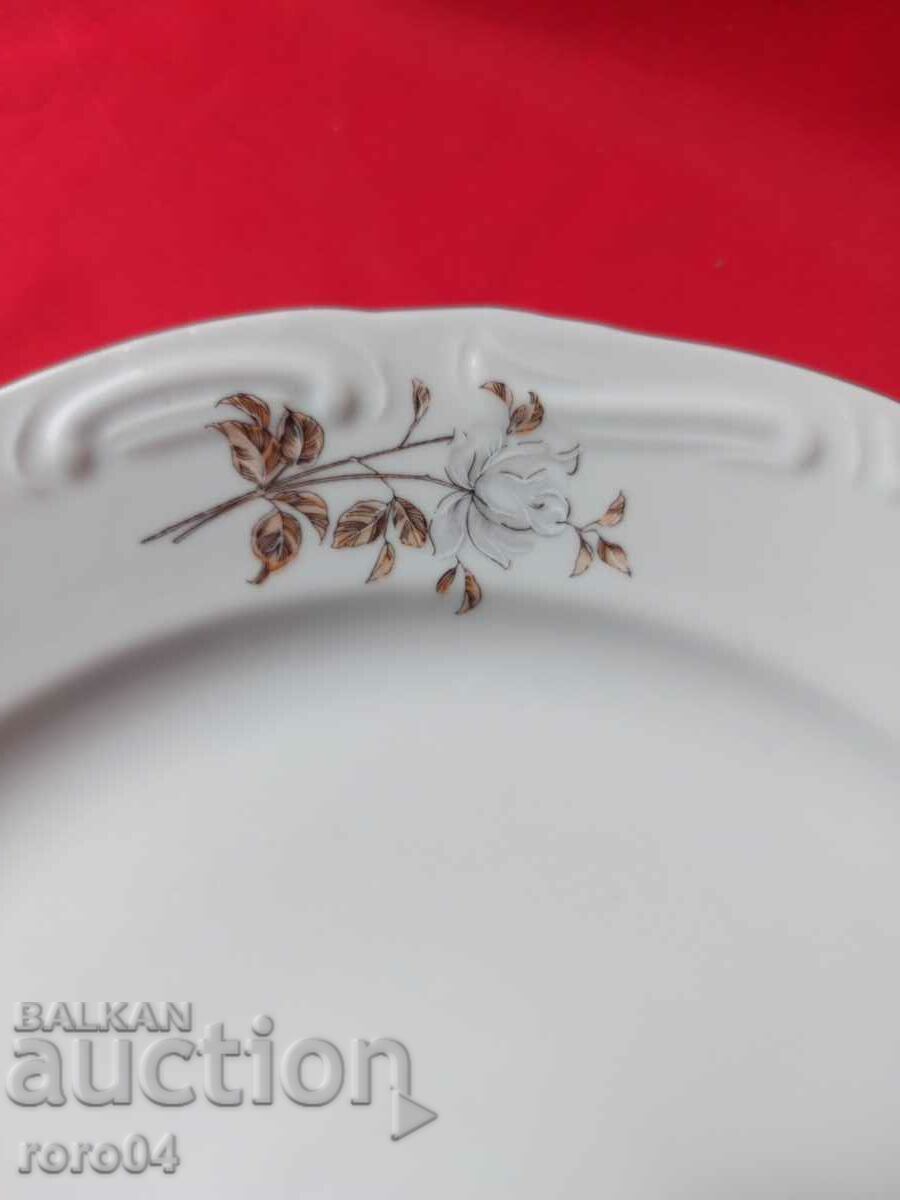 Auction PLATEAU - PORCELAIN - NRB Auction PLATEAU - PORCELAIN - NRB