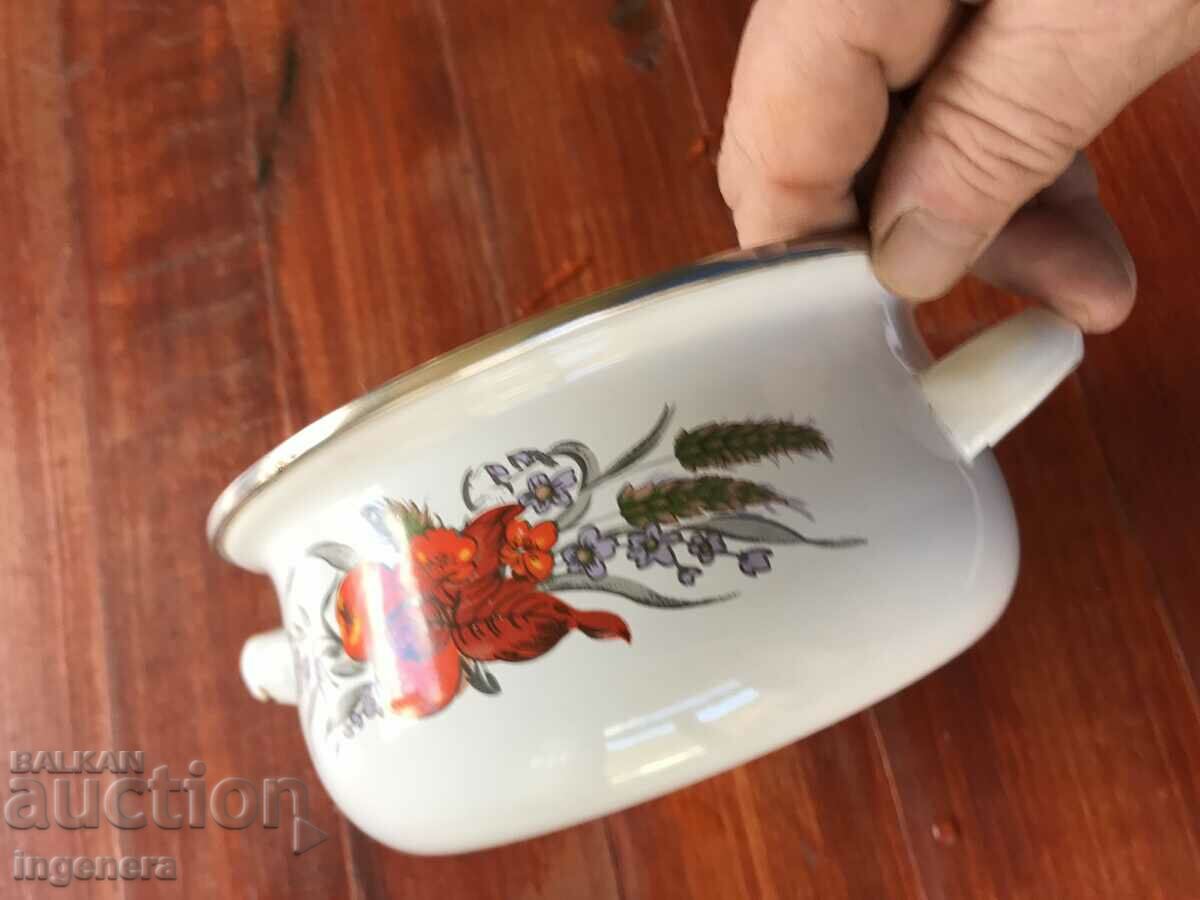 BOWL CASTROL PAN ENAMELLED LARGE DISH THE POT with price 6.00 BGN | € 3.07 BOWL CASTROL PAN ENAMELLED LARGE DISH THE POT with price 6.00 BGN | € 3.07