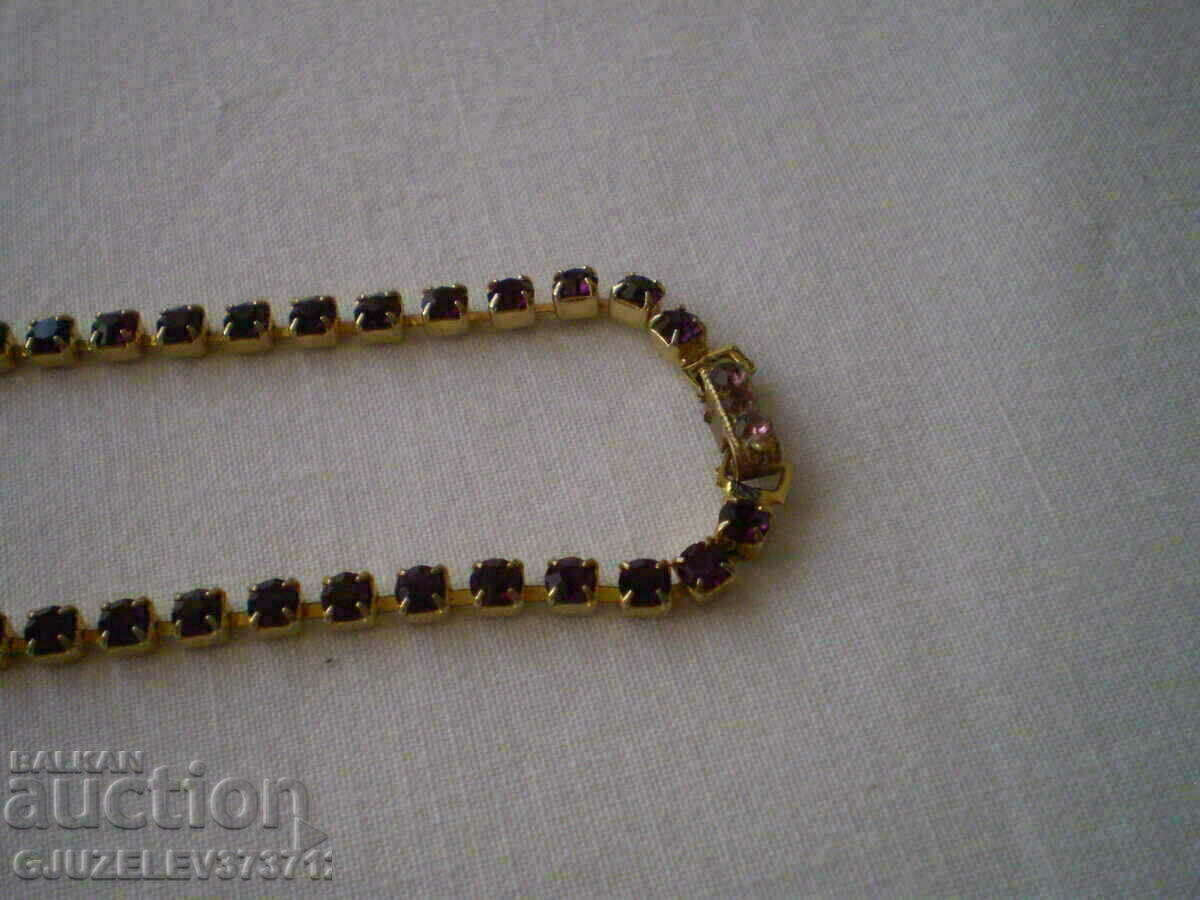 Auction Amethyst color necklace Auction Amethyst color necklace