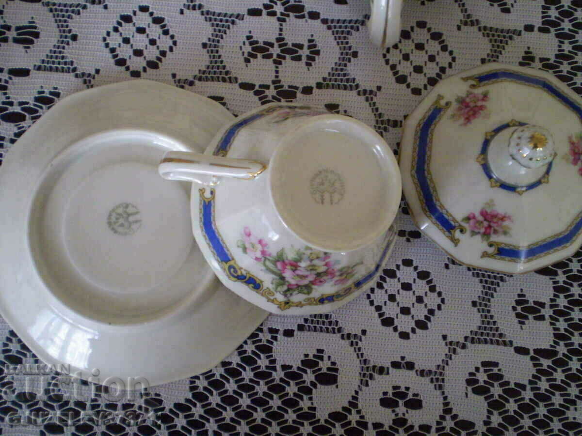 Livrarea Set de ceai vechi din porțelan SCHLAGGENWALD BOHEMIA Livrarea Set de ceai vechi din porțelan SCHLAGGENWALD BOHEMIA