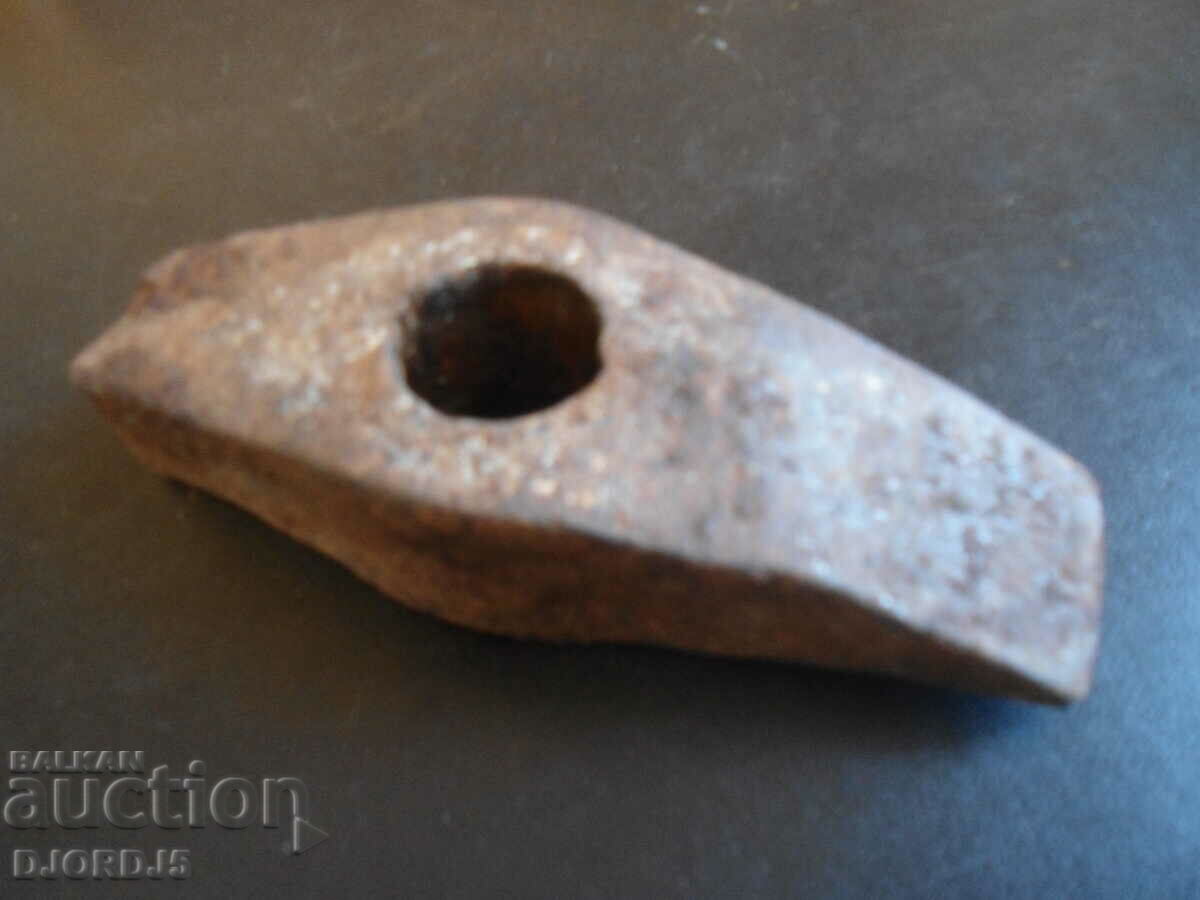Auction Old specialized hammer, 0.900 kg. Auction Old specialized hammer, 0.900 kg.
